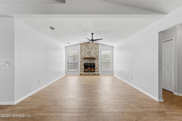 409 OLDFIELD Drive, Fleming Island, FL 32003