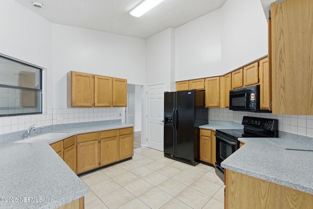 409 OLDFIELD Drive, Fleming Island, FL 32003