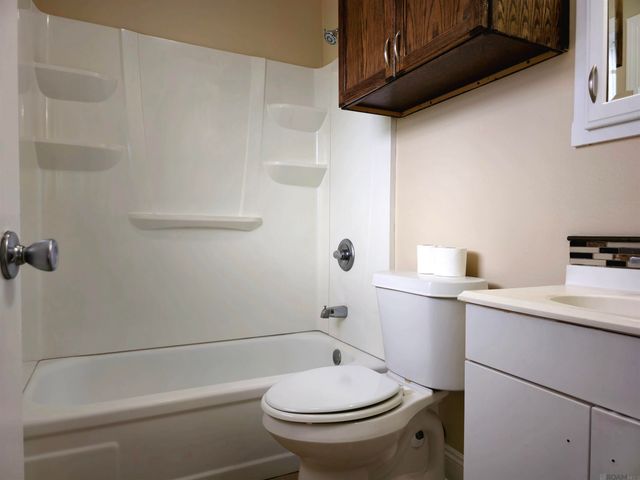 15211 Riverdale Ave, Baton Rouge, LA 70816