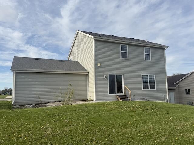 1203 Hazelcrest DRIVE, Watertown, WI 53094