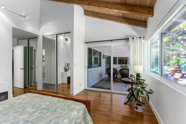 2124 Glenhollow Street, Westlake Village, CA 91361