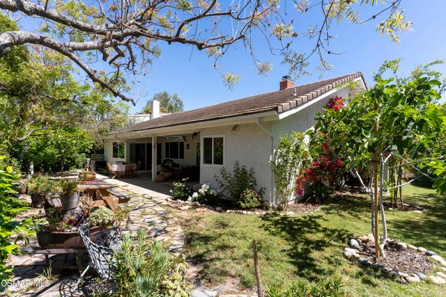 2124 Glenhollow Street, Westlake Village, CA 91361
