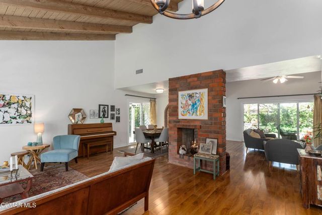 2124 Glenhollow Street, Westlake Village, CA 91361