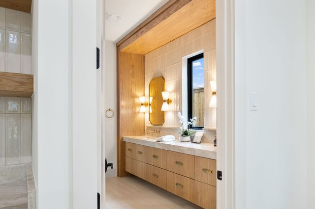 6452 Walnut Hill Lane, Dallas, TX 75230