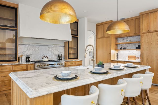 6452 Walnut Hill Lane, Dallas, TX 75230