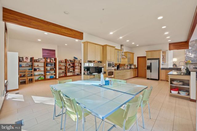 6525 76TH ST, Cabin John, MD 20818