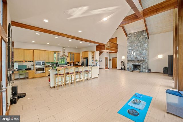 6525 76TH ST, Cabin John, MD 20818