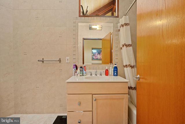 6525 76TH ST, Cabin John, MD 20818