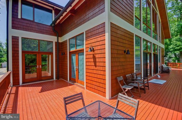 6525 76TH ST, Cabin John, MD 20818