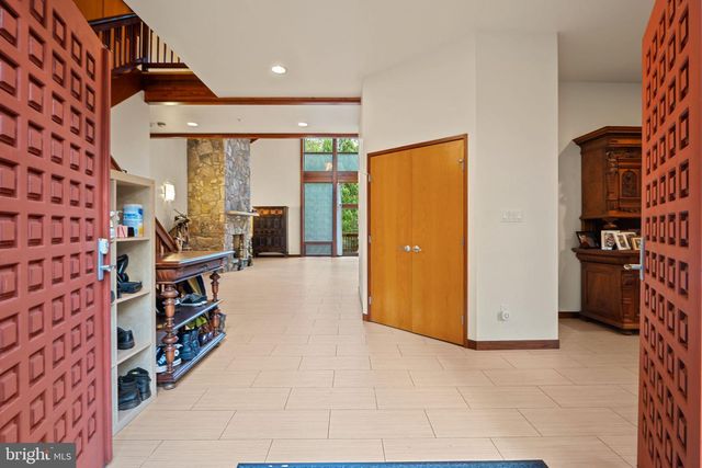 6525 76TH ST, Cabin John, MD 20818