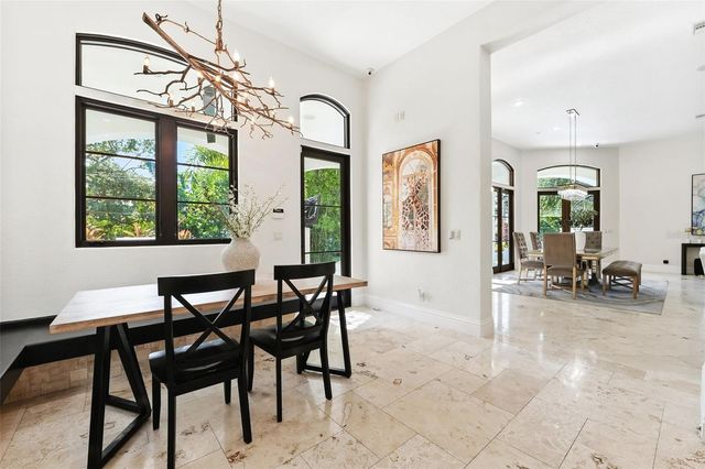 4555 W SWANN AVENUE, Tampa, FL 33609