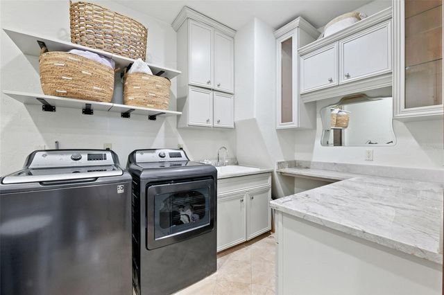 4555 W SWANN AVENUE, Tampa, FL 33609