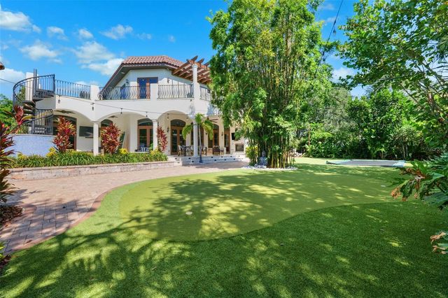 4555 W SWANN AVENUE, Tampa, FL 33609
