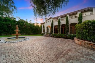 4555 W SWANN AVENUE, Tampa, FL 33609
