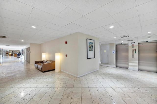 10000 W Bay Harbor Drive 501, Bay Harbor Islands, FL 33154