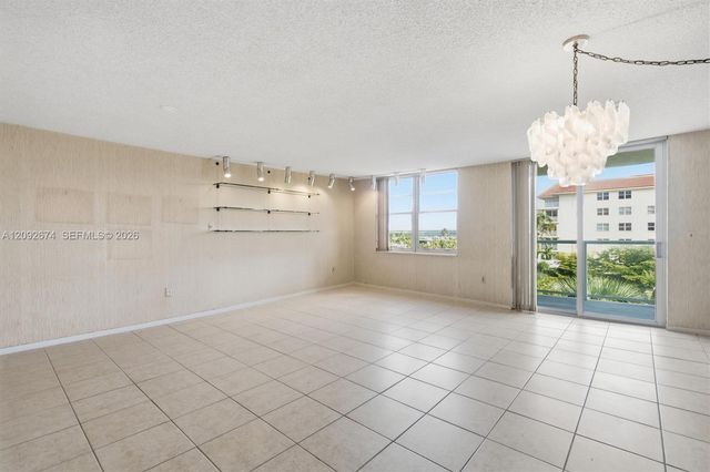 10000 W Bay Harbor Drive 501, Bay Harbor Islands, FL 33154