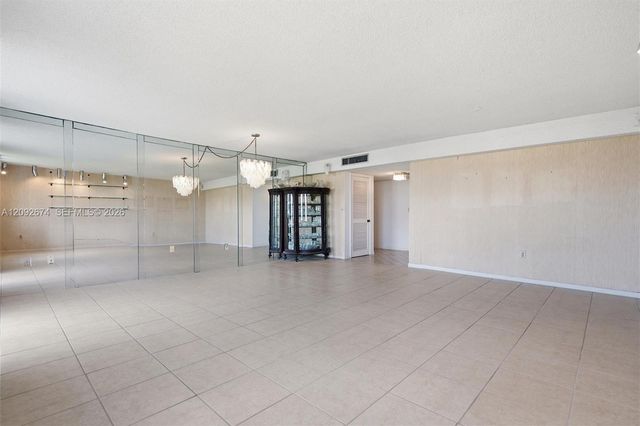 10000 W Bay Harbor Drive 501, Bay Harbor Islands, FL 33154