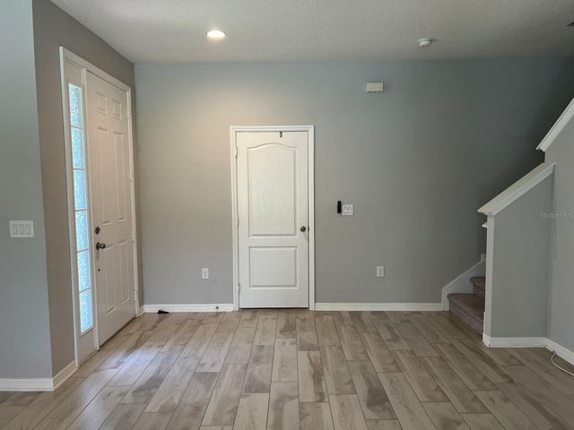 321 EVERTREE LOOP, Sanford, FL 32771