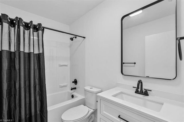 312 Spicewood Drive, Greensboro, NC 27405