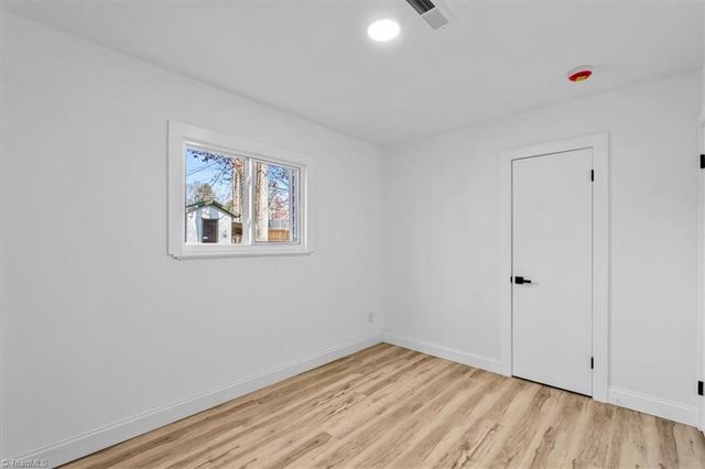 312 Spicewood Drive, Greensboro, NC 27405