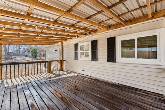 312 Spicewood Drive, Greensboro, NC 27405