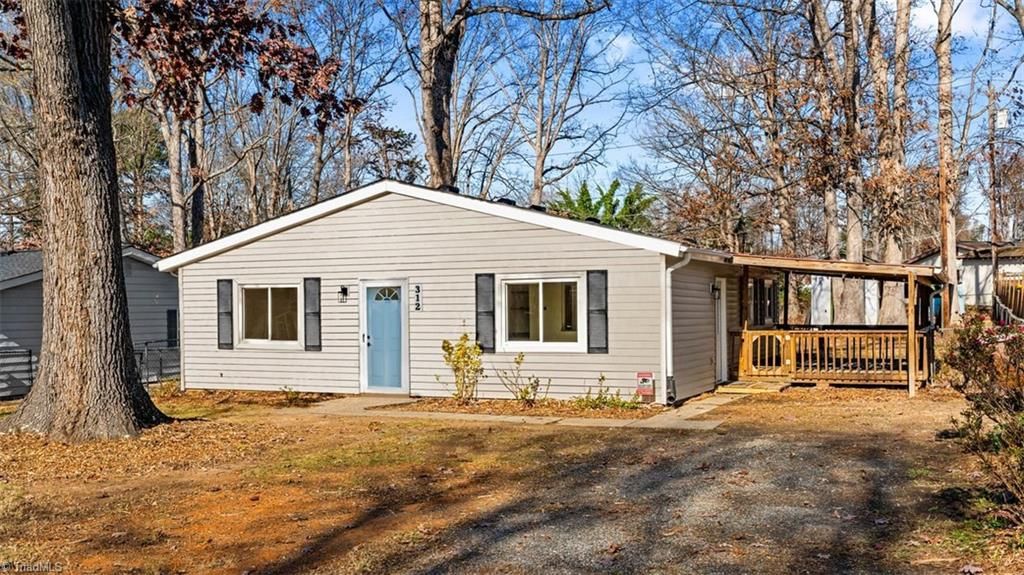 312 Spicewood Drive, Greensboro, NC 27405
