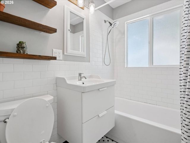 11580 Se 34TH Ave, Milwaukie, OR 97222