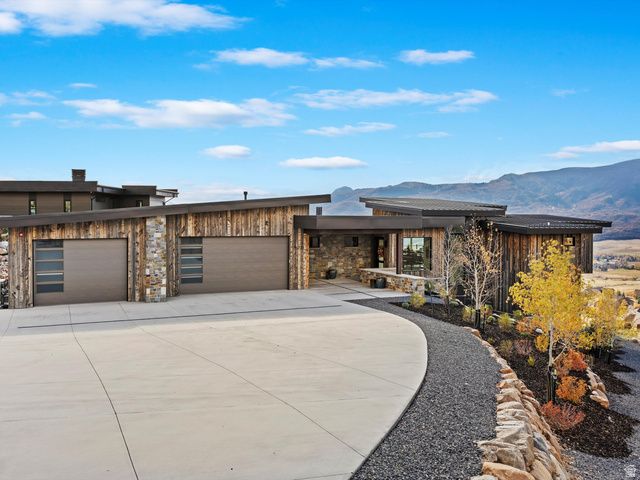 5731 E PORCUPINE RIDGE DR, Eden, UT 84310