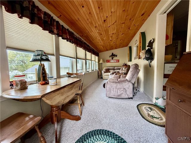 3404 County Route 6, Hammond, NY 13646