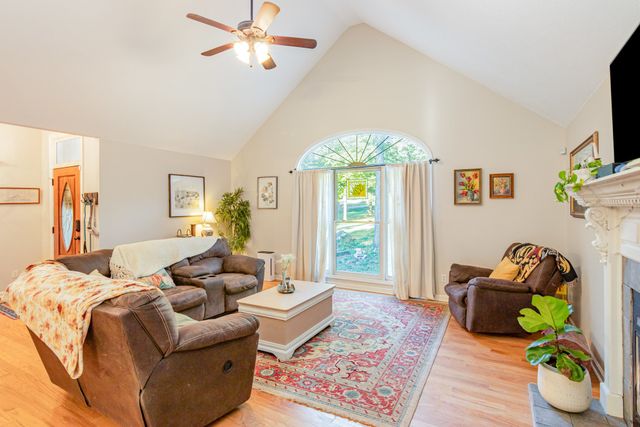 1681 Adswood Rd, Clarksville, TN 37042