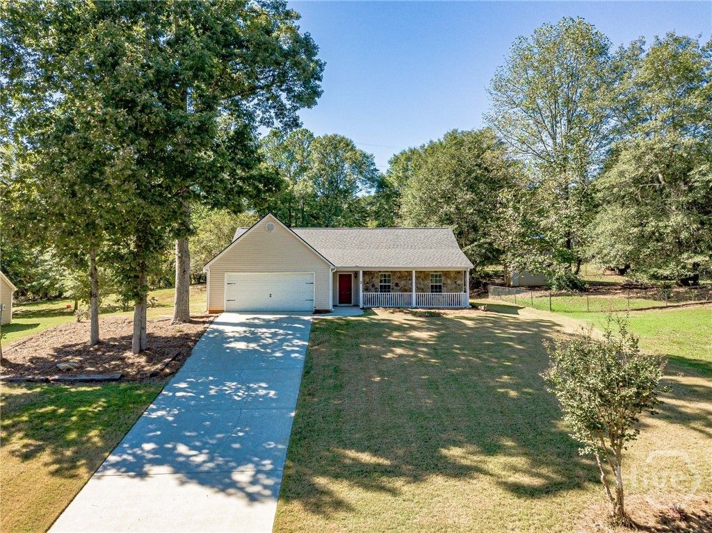 701 Woodland Ridge Drive, Monroe, GA 30656