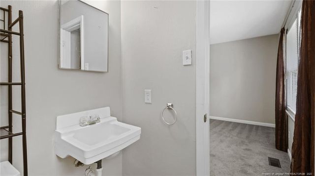 1726 Berriedale Drive, Fayetteville, NC 28304