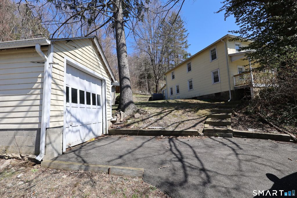 48 West Branchville Road, Ridgefield, CT 06877
