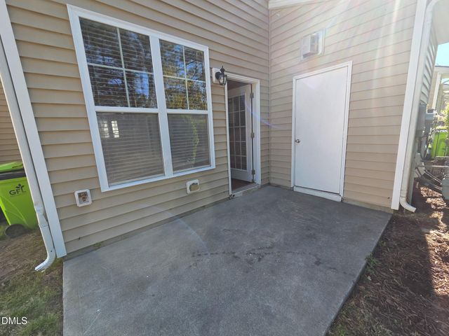 100 Stratford Lakes Drive 162, Durham, NC 27713