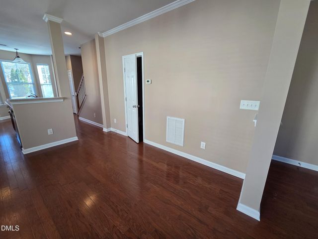 100 Stratford Lakes Drive 162, Durham, NC 27713