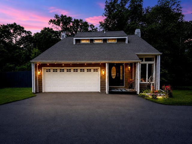 8674 Durbin Lane, Crown Point, IN 46307