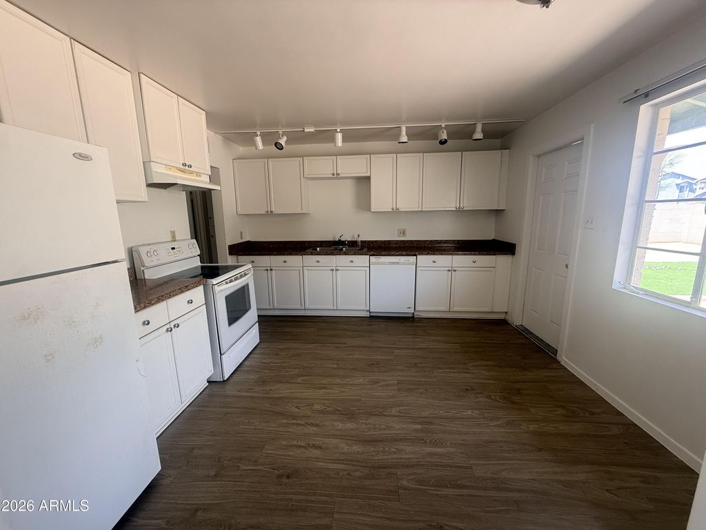 1402 E ORANGE Street, Tempe, AZ 85281 — photo 2