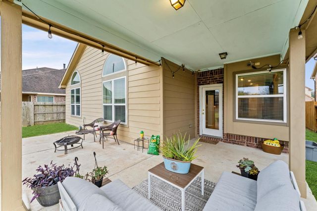 9962 Norhill Heights Lane, Brookshire, TX 77423