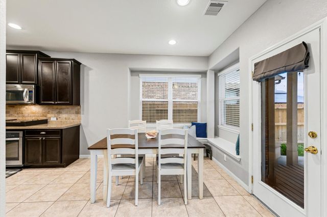 9962 Norhill Heights Lane, Brookshire, TX 77423