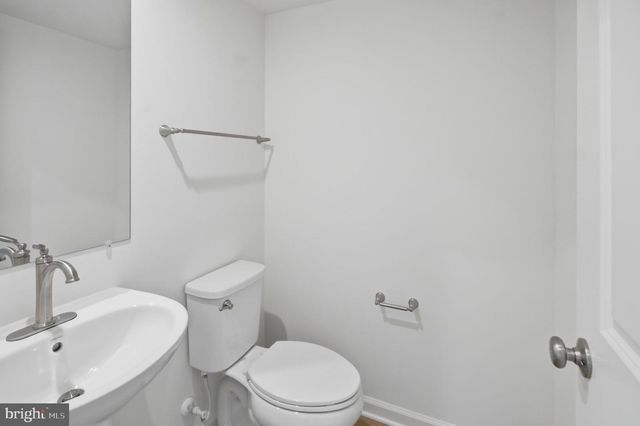 2352 WIND RIVER DR, Chambersburg, PA 17202