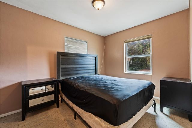 2802 Avenue G, Fort Pierce, FL 34947