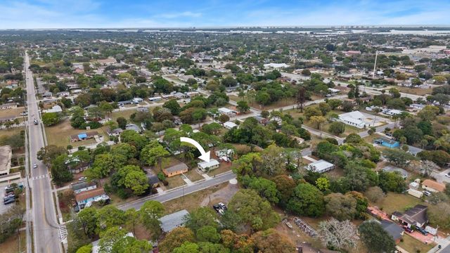 2802 Avenue G, Fort Pierce, FL 34947