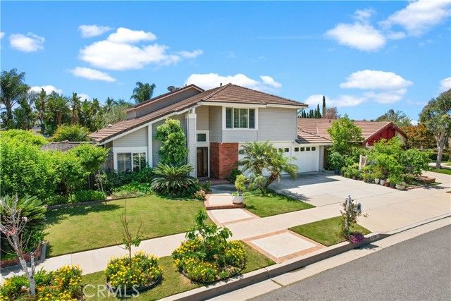 5706 E Bryce Avenue, Orange, CA 92867
