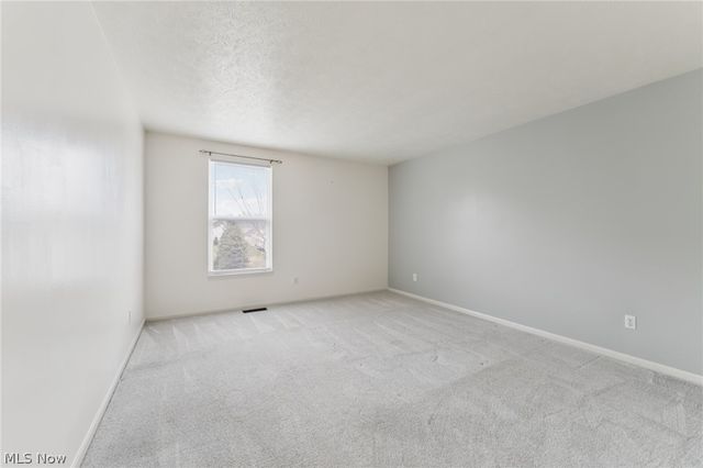 2352 Becket Circle, Stow, OH 44224