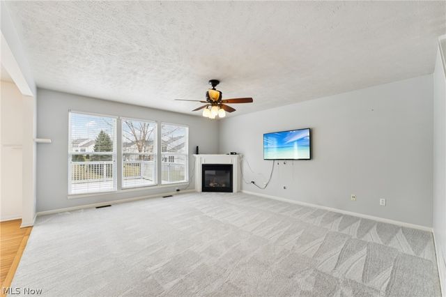 2352 Becket Circle, Stow, OH 44224