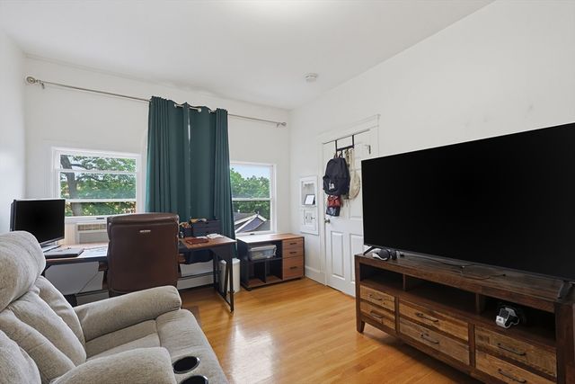 87 Broad St 3, Lynn, MA 01902