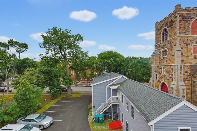 87 Broad St 3, Lynn, MA 01902