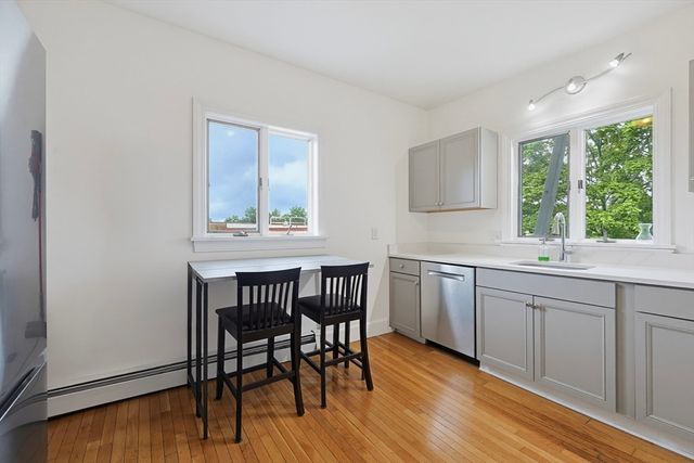 87 Broad St 3, Lynn, MA 01902