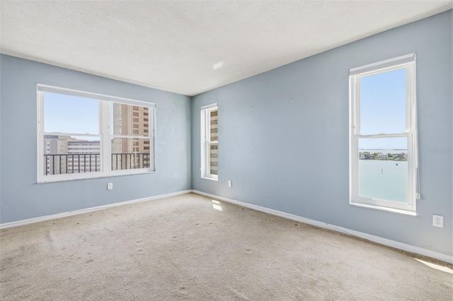 5220 BRITTANY DR S 901, St Petersburg, FL 33715