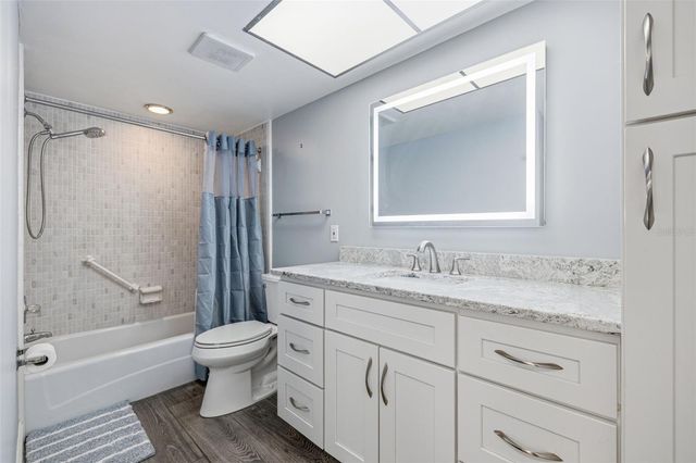 5220 BRITTANY DR S 901, St Petersburg, FL 33715